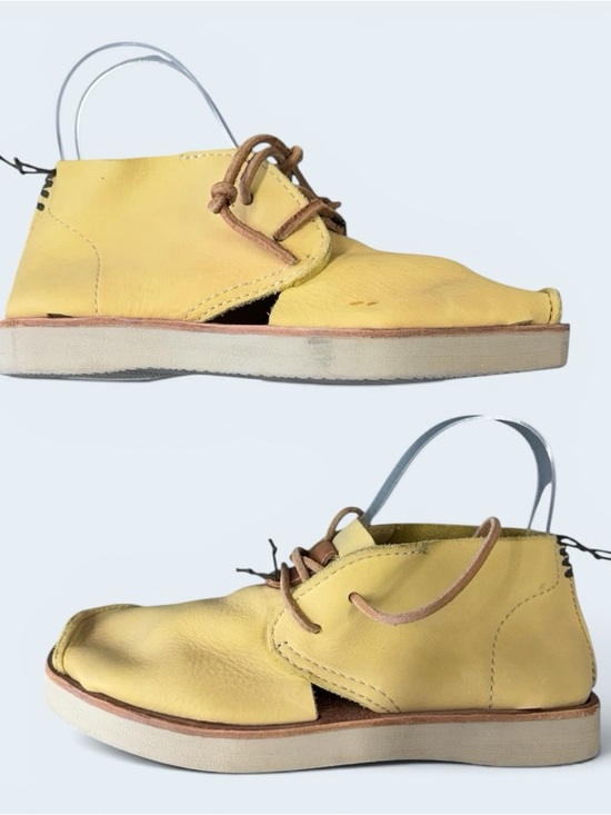 Satorisan Shoes - Satorisan yellow leather cutout chukka boots Size 37